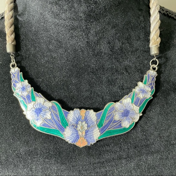 CJ Jewelry - Vintage CJ Cloisonné Iris Bib Necklace